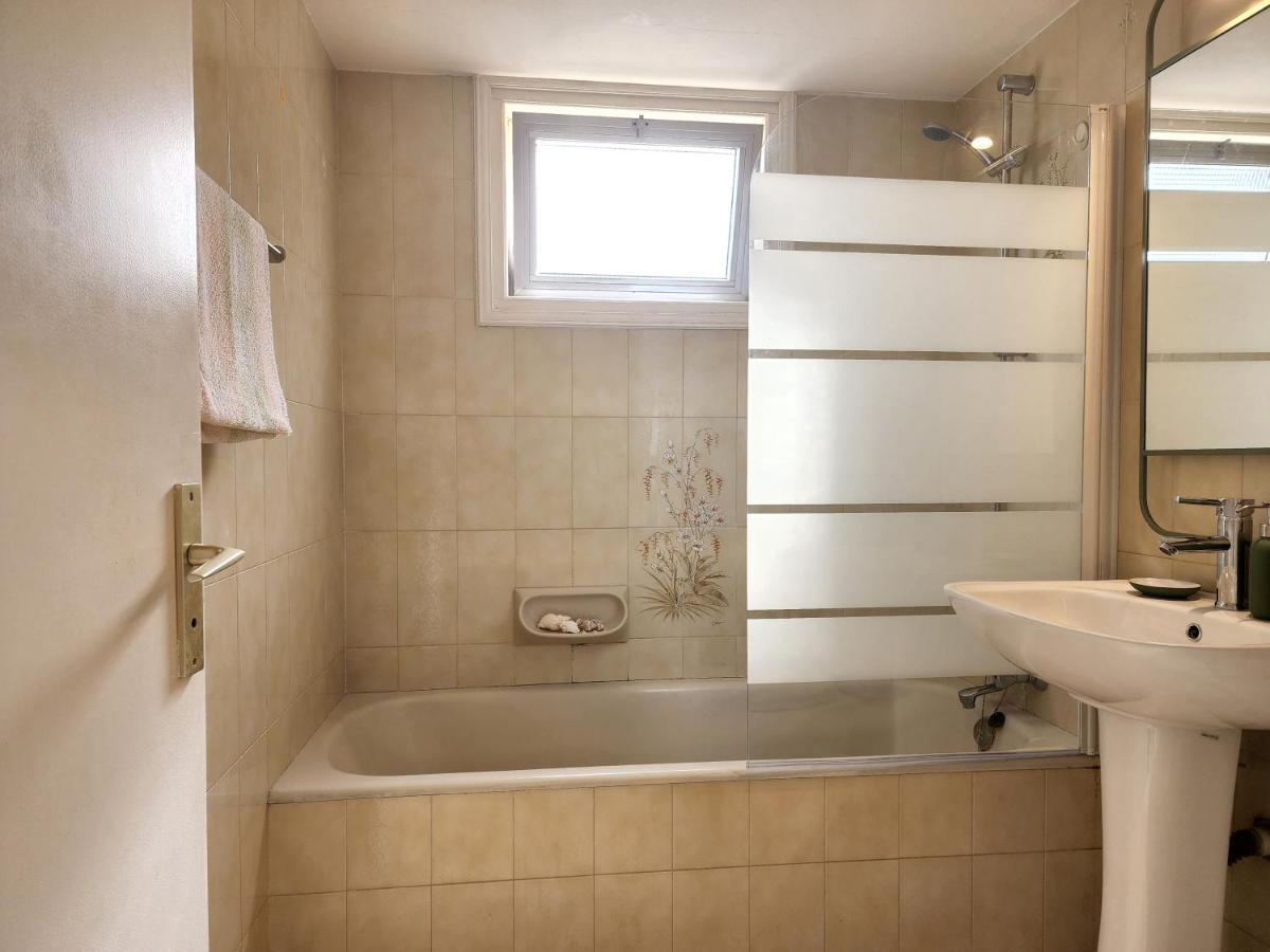 Capri Sea View One Bedroom Ларнака Экстерьер фото